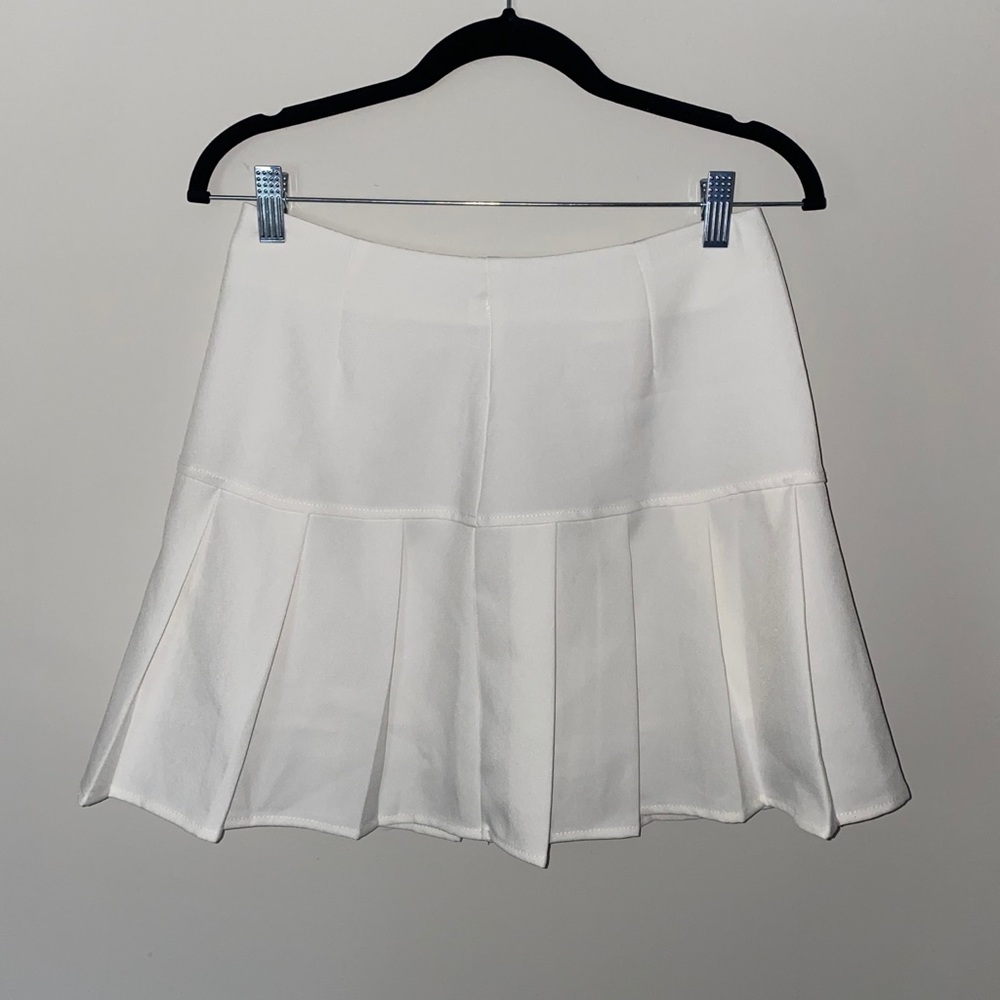 White tennis skirt